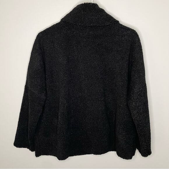 Tuckernuck Rollins Teddy Fleece Funnel Neck Pullover in Black Size M - Picture 10 of 10